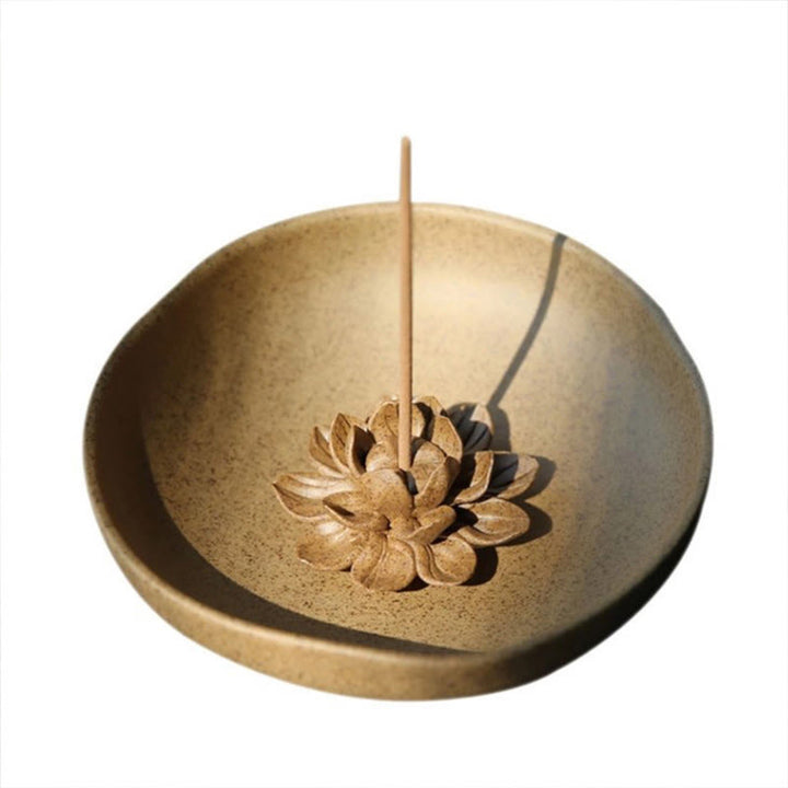 Quemador de incienso de cerámica curativo con pedestal de loto y Buddha Stones