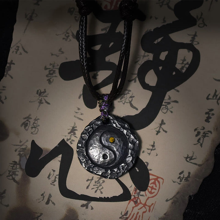 Colgante de collar de armonía con diseño de Tai Chi Yin Yang de plata de ley 999 con Buddha Stones