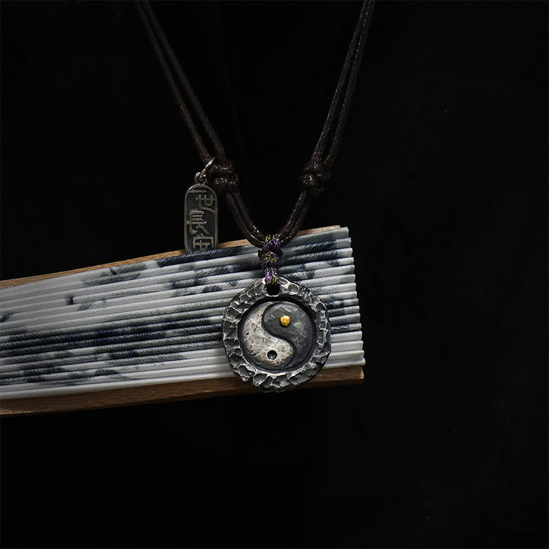 Colgante de collar de armonía con diseño de Tai Chi Yin Yang de plata de ley 999 con Buddha Stones