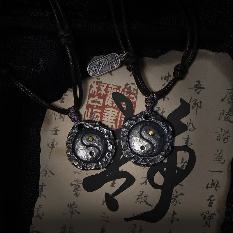 Colgante de collar de armonía con diseño de Tai Chi Yin Yang de plata de ley 999 con Buddha Stones
