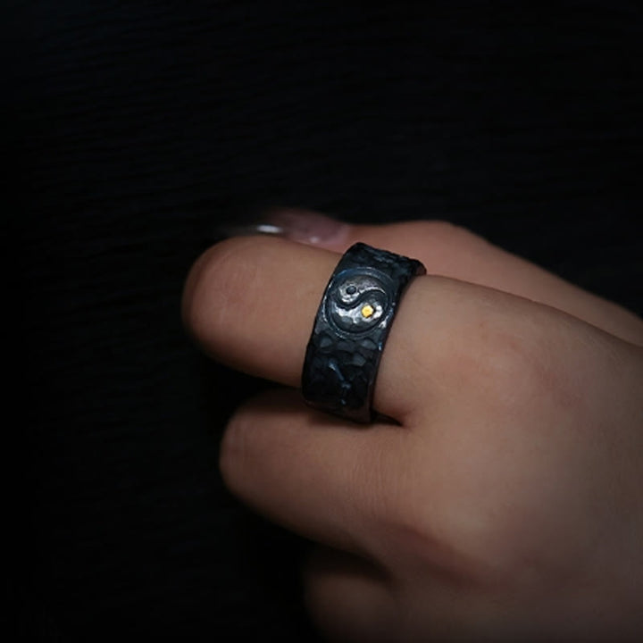 Anillo de equilibrio Yin Yang de plata de ley 999 con Buddha Stones