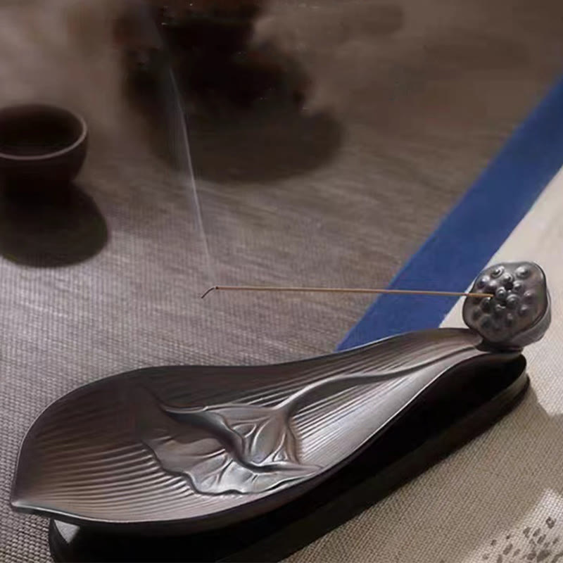Quemador de incienso de cerámica marrón con forma de vaina de loto y Buddha Stones para curación zen - image 3