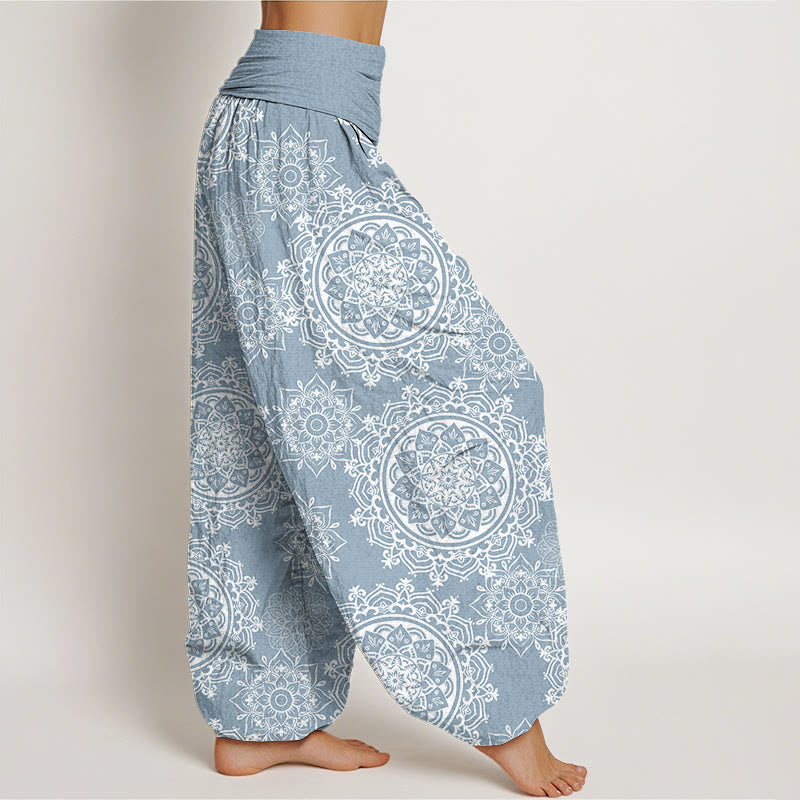 Pantalón tipo harem de cintura elástica para mujer, de algodón blanco con diseño de mandala floral y Buddha Stones. - image 5