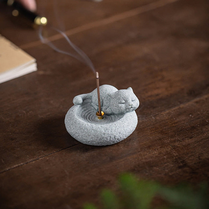 Quemador de incienso curativo con forma de gato de pie perezoso y adorable con Buddha Stones para decoración de escritorio - image 18