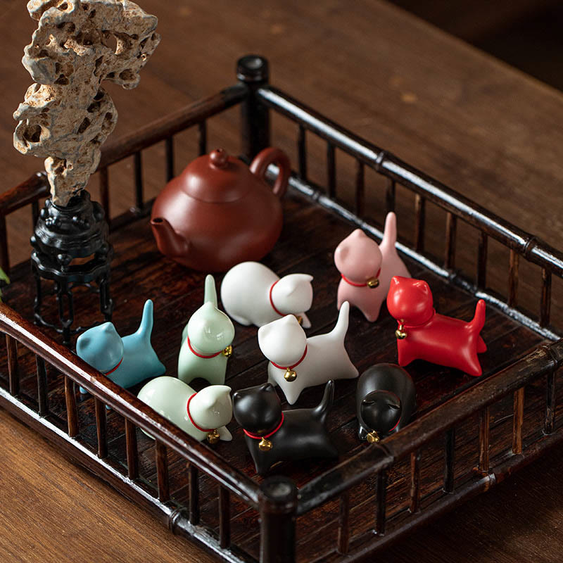 Figura decorativa de cerámica para escritorio del hogar con forma de gato acostado de pie y Buddha Stones - image 1