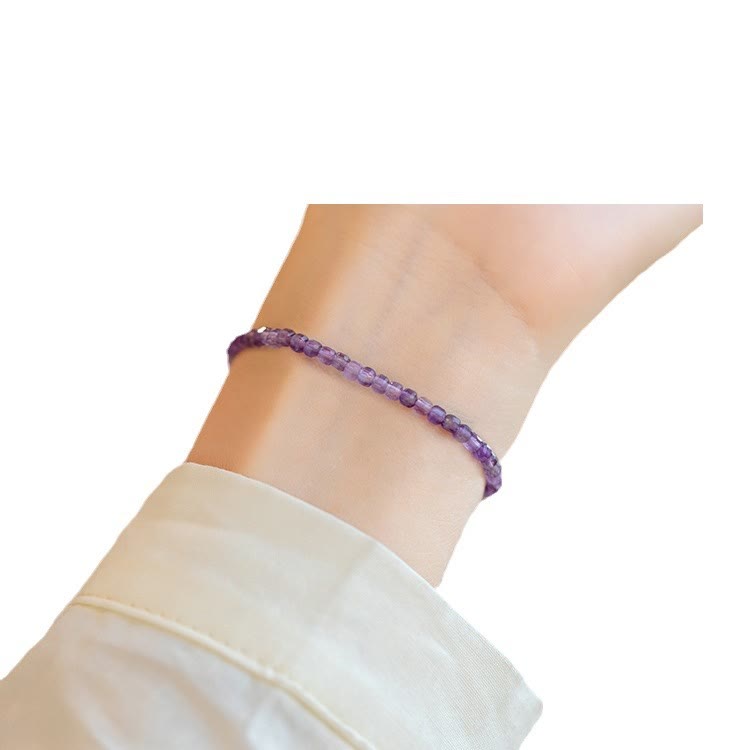 Pulsera de paz interior de cobre bañada en oro de 14 k con cuentas ultrafinas de amatista natural de 2,5 mm y Buddha Stones