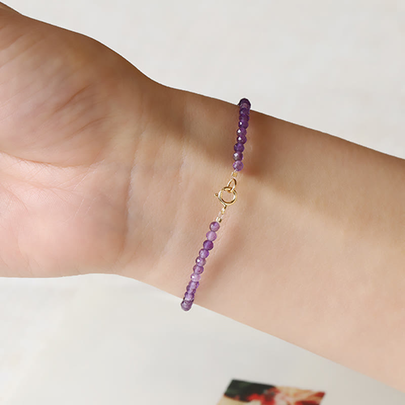 Pulsera de conciencia espiritual de cobre bañado en oro de 14 k con cuentas ultrafinas de amatista natural de 3 mm y Buddha Stones