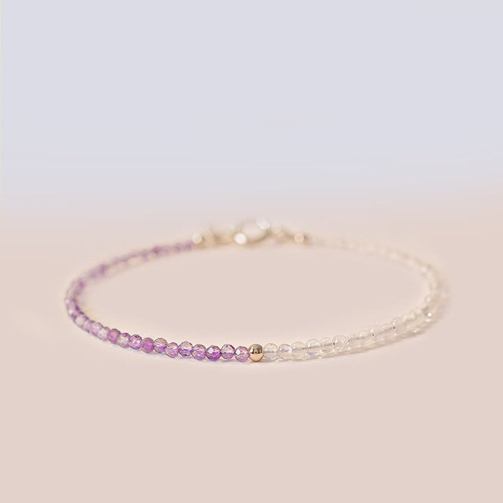 Pulsera de paz interior de cobre bañada en oro de 14 k con cuentas ultrafinas de amatista natural de 2,5 mm y Buddha Stones