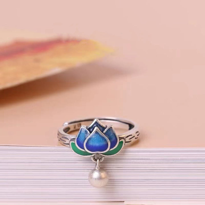 Anillo de iluminación con patrón de flor de loto de Buddha Stones