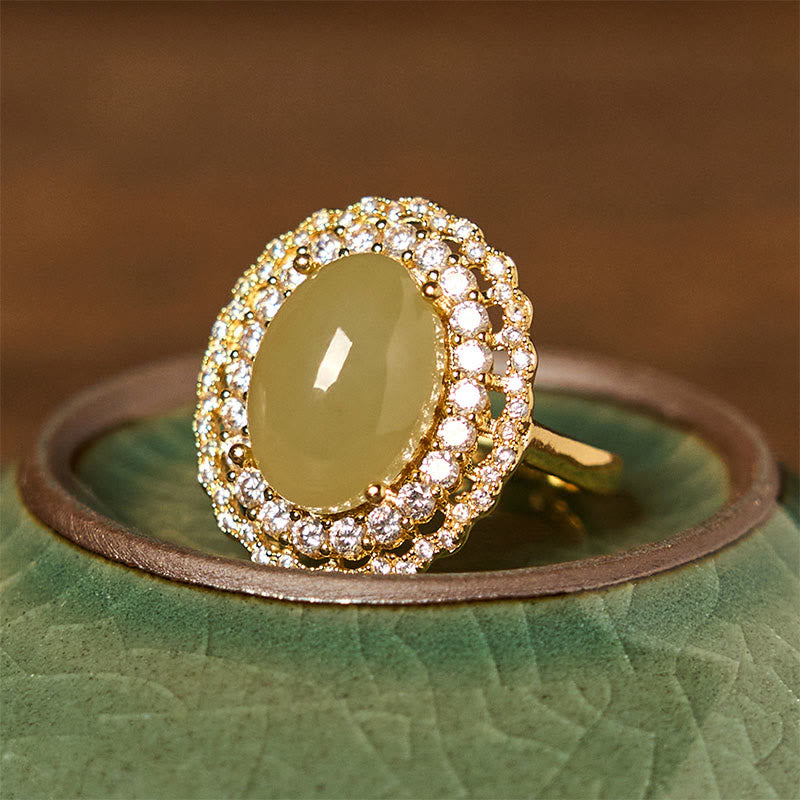 Anillo de abundancia abierto de cobre con circonita y doble círculo hueco de jade hetiano natural con Buddha Stones