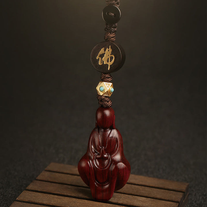 Llavero con protección de Buddha Stones sin forma de sándalo rojo con hojas pequeñas y piedras de Buda