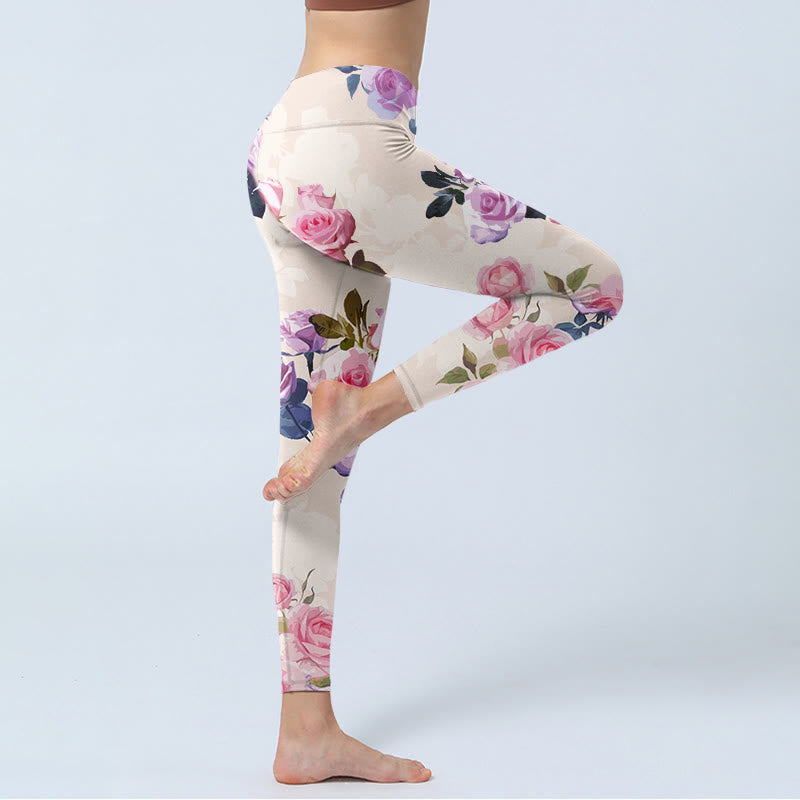 Leggings de yoga para mujer con estampado de flores rosas y Buddha Stones en color beige - image 3