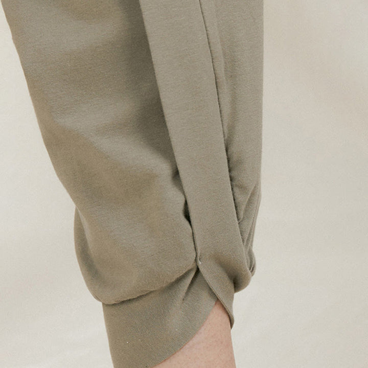 Pantalones casuales de algodón con cintura alta, pliegues laterales, secado rápido y bolsillos para mujer de Buddha Stones - image 11