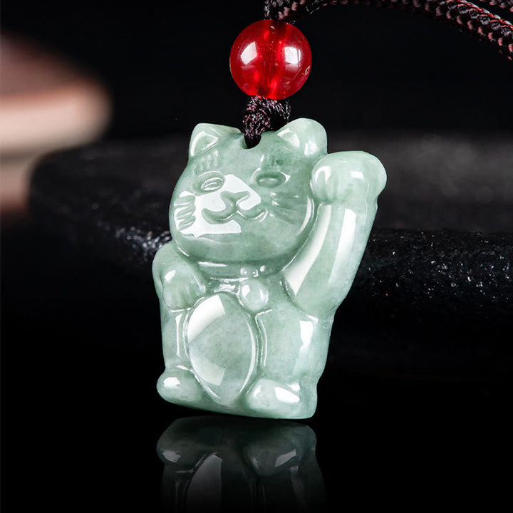 Collar con colgante de jade y gato de la suerte con Buddha Stones