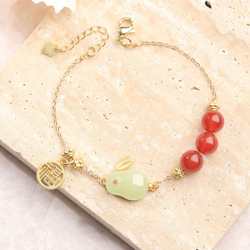 Pulsera con hebilla de cadena con símbolo de la suerte de conejo y jade hetiano con cuentas de ágata roja y Buddha Stones