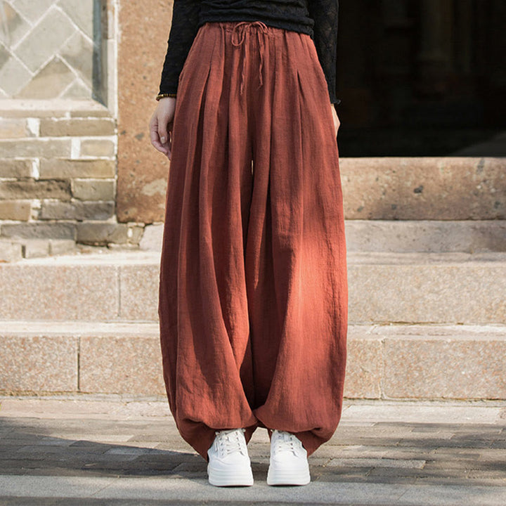 Pantalones casuales de algodón ramio con bolsillos y cintura holgada con lazo para mujer de Buddha Stones