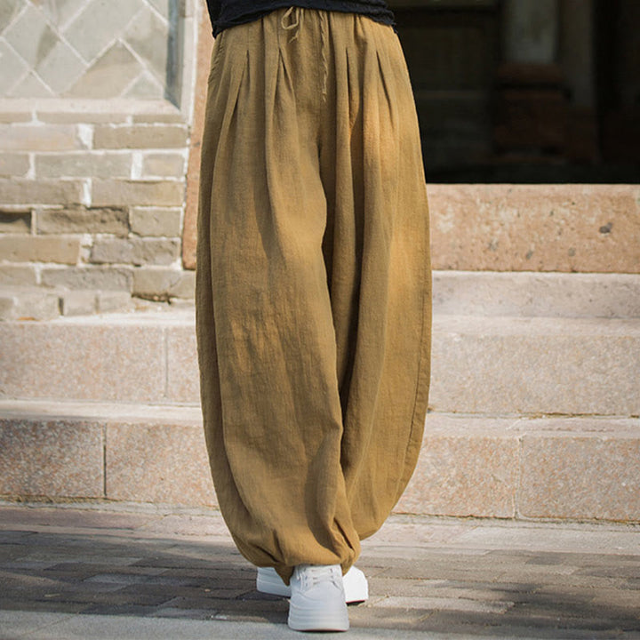 Pantalones casuales de algodón ramio con bolsillos y cintura holgada con lazo para mujer de Buddha Stones