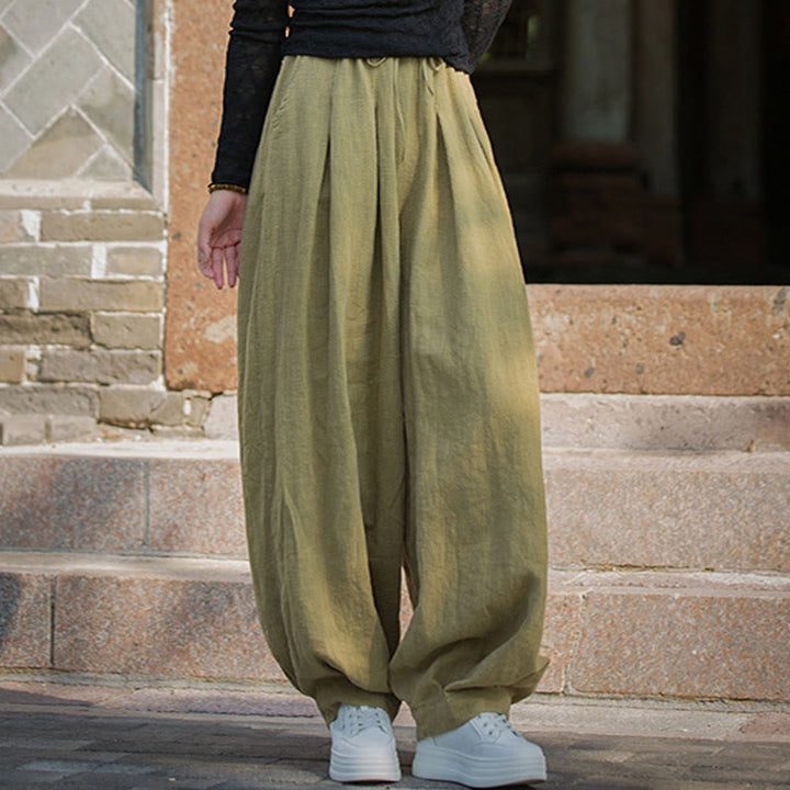 Pantalones casuales de algodón ramio con bolsillos y cintura holgada con lazo para mujer de Buddha Stones