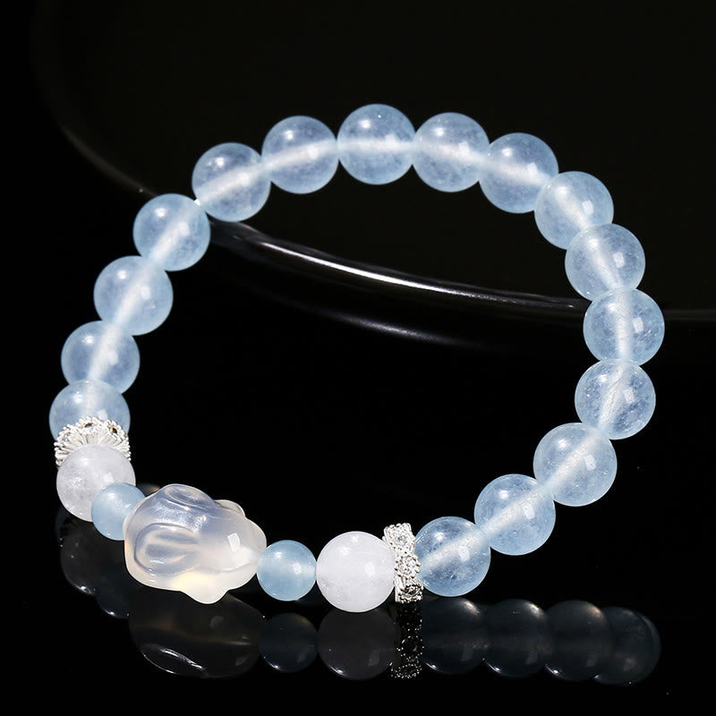 Pulsera de equilibrio emocional de conejo con ágata blanca y calcedonia azul de Buddha Stones
