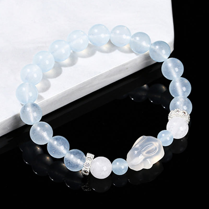 Pulsera de equilibrio emocional de conejo con ágata blanca y calcedonia azul de Buddha Stones