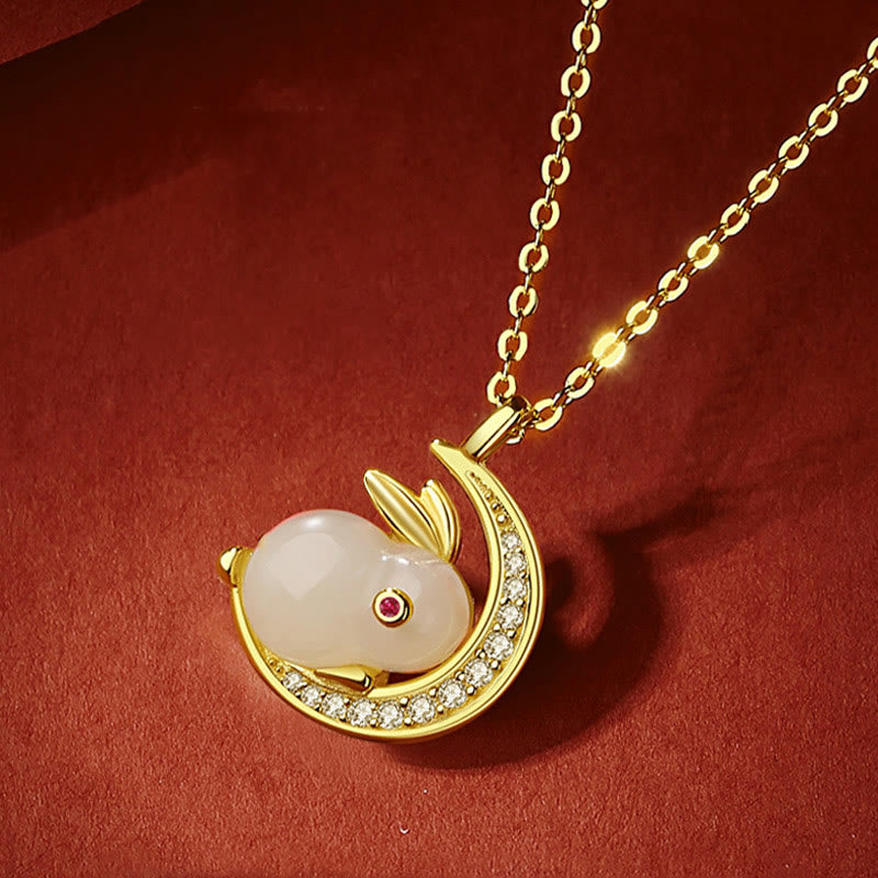 Collar con colgante de luna creciente de conejo de jade blanco hetiano de plata de ley 925 con Buddha Stones