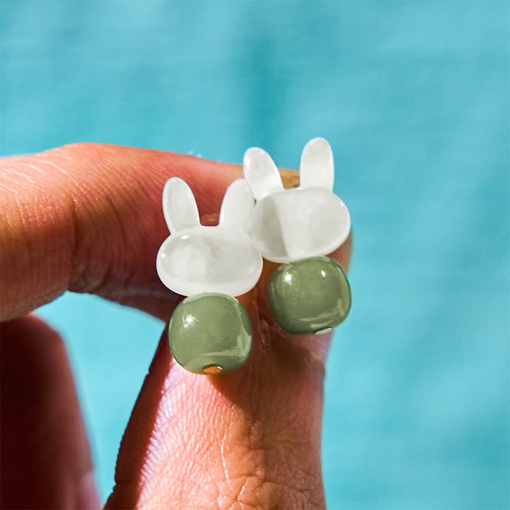 Pendientes de la suerte de jade hetiano con forma de conejo y piedra Tridacna de Buddha Stones
