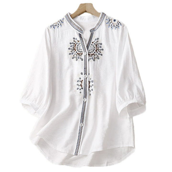 Camisa de lino y algodón de media manga con escote en V y diseño de flores bordadas de estilo bohemio para mujer con Buddha Stones - image 1