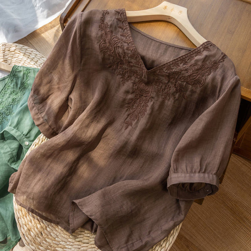 Camisa de algodón de media manga con cuello en V y diseño floral con bordado informal de Buddha Stones para mujer