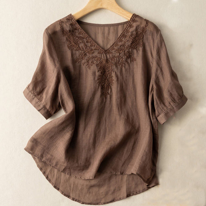 Camisa de algodón de media manga con cuello en V y diseño floral con bordado informal de Buddha Stones para mujer