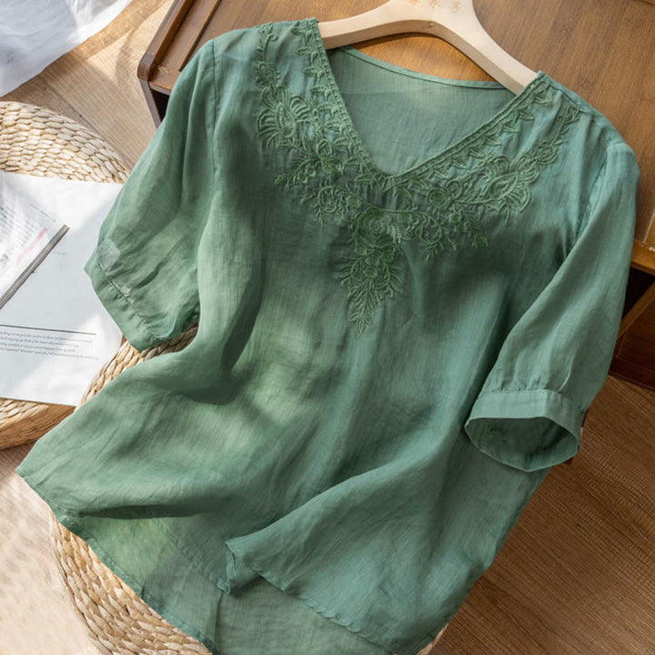 Camisa de algodón de media manga con cuello en V y diseño floral con bordado informal de Buddha Stones para mujer