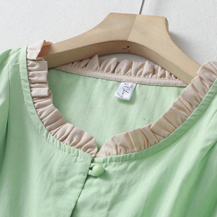 Camisa de lino y algodón de media manga con diseño de cuello con volantes y botones de rana para mujer con Buddha Stones
