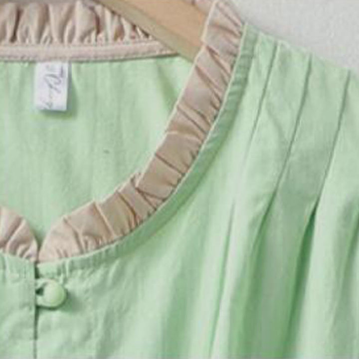 Camisa de lino y algodón de media manga con diseño de cuello con volantes y botones de rana para mujer con Buddha Stones