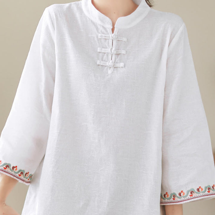 Camisa de lino y algodón con mangas tres cuartos y cuello redondo para mujer con diseño informal de jacquard y botones de rana de Buddha Stones - image 6