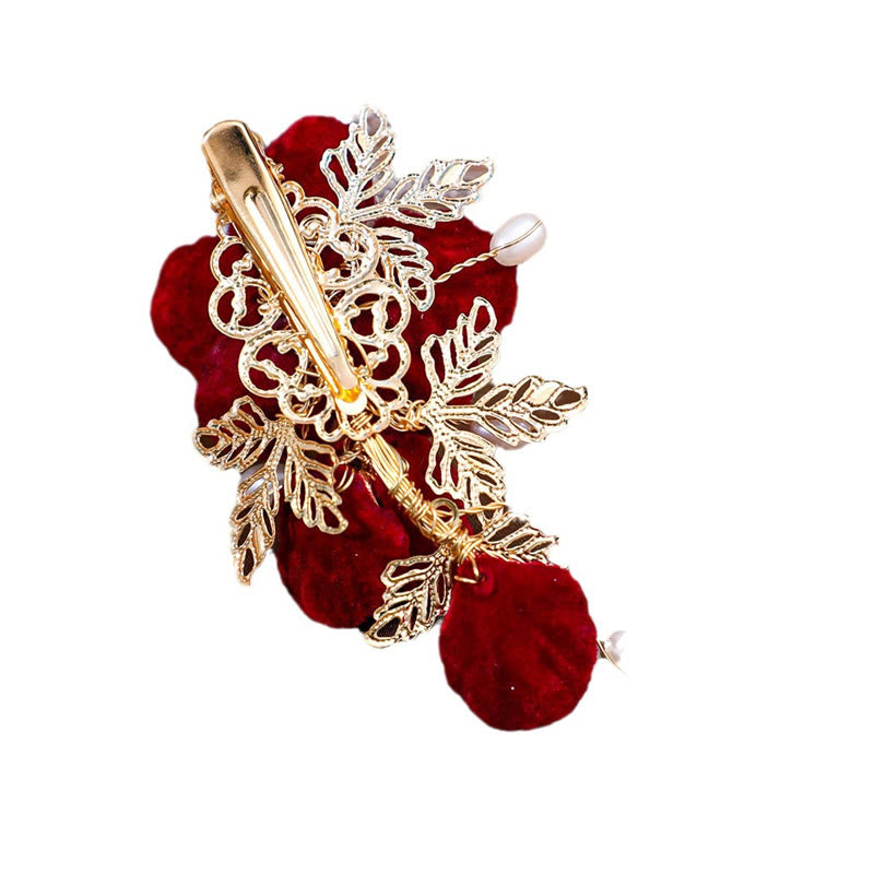 Pinza para el pelo lateral con camelia roja vintage de Buddha Stones