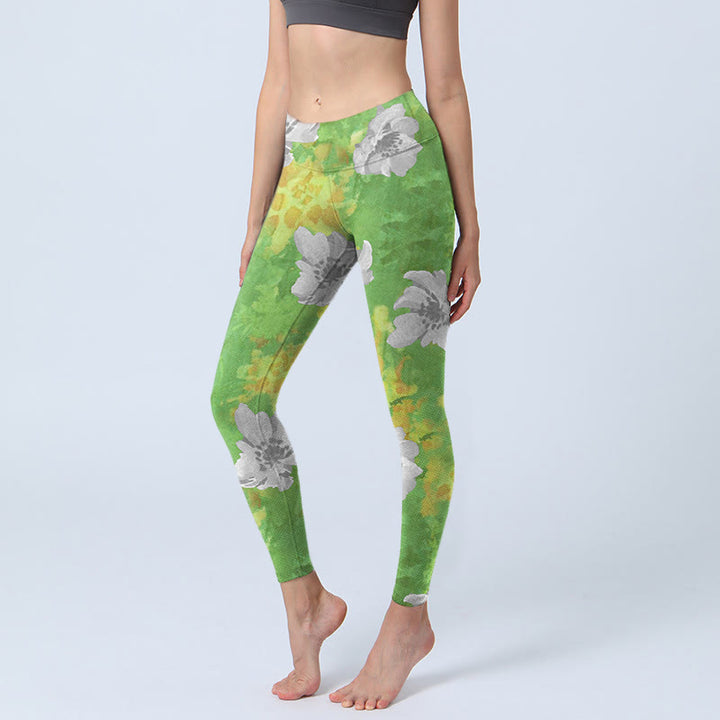 Leggings deportivos de fitness con estampado de flores en gris, verde y amarillo y Buddha Stones para mujer - Verde amarillento - US18，UK/AU22，EU50 (4XL) - image 0