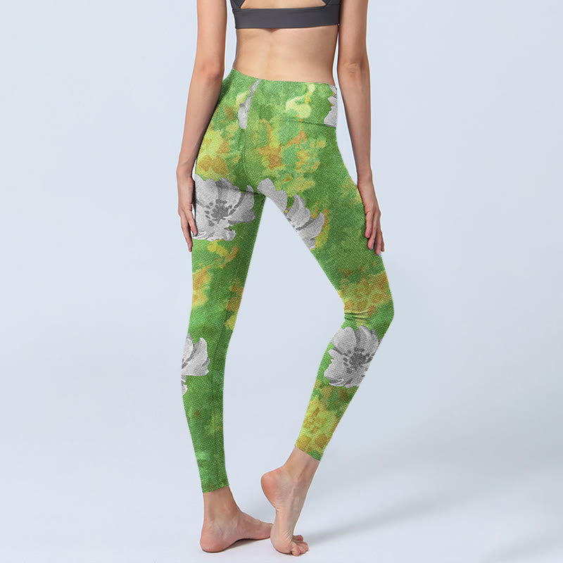 Leggings deportivos de fitness con estampado de flores en gris, verde y amarillo y Buddha Stones para mujer - image 4
