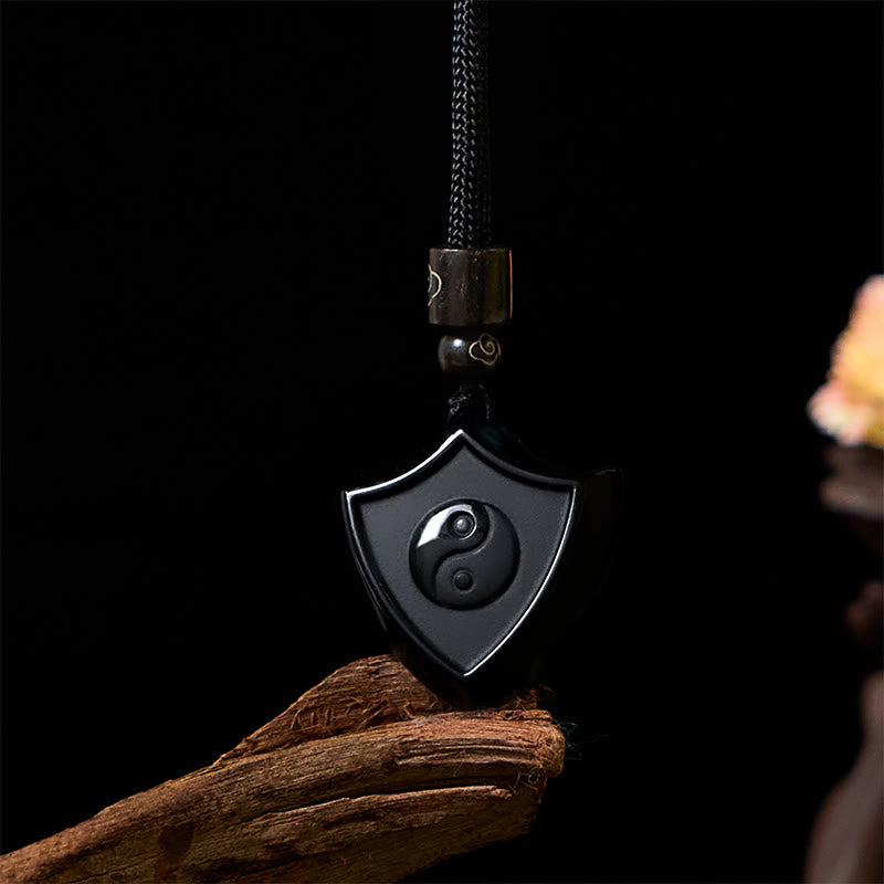 Colgante de collar con símbolo de fuerza Yin Yang con diseño de escudo de obsidiana negra y Buddha Stones - Escudo YIN YANG - image 1
