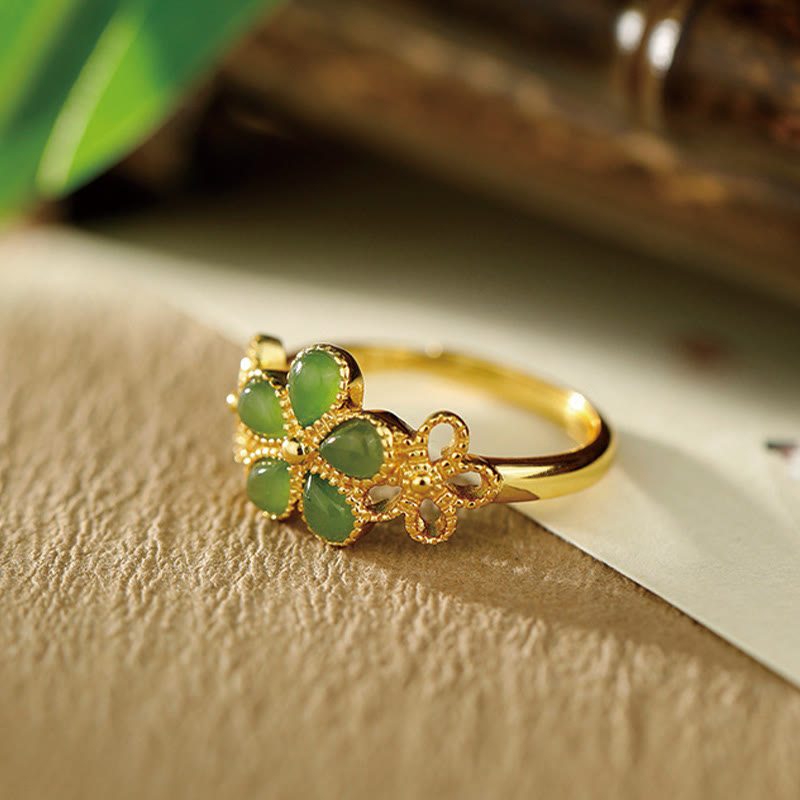 Anillo de prosperidad ajustable con flor de oro bañado en plata de ley 925 y jade hetiano natural de Buddha Stones