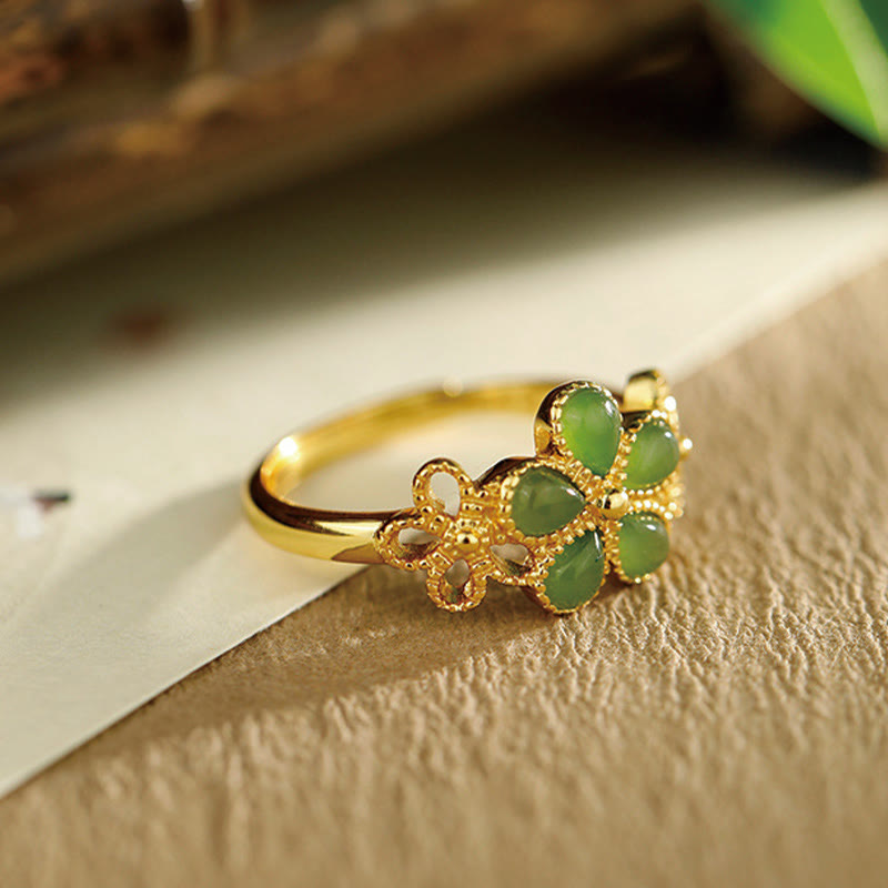 Anillo de prosperidad ajustable con flor de oro bañado en plata de ley 925 y jade hetiano natural de Buddha Stones