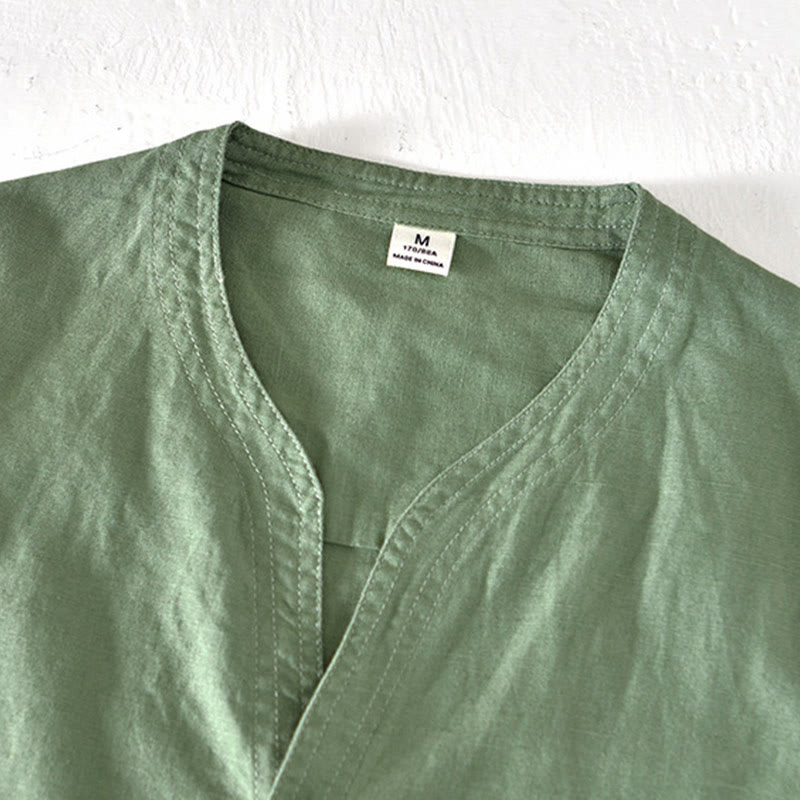 Camisa de verano para hombre de algodón y lino con cuello alto y manga corta, con medio botón, de Buddha Stones - image 1