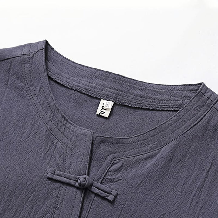 Conjunto de 2 piezas de ropa de meditación para hombre con diseño simple de Buddha Stones, camisa china con botones de rana, cordón ajustable y pantalones anchos con bolsillos. - image 9