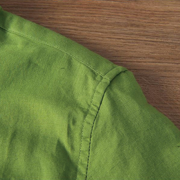Camisa de hombre de lino y algodón con cuello alto y medio botón, con bordado suave de Buddha Stones y patrón de grulla
