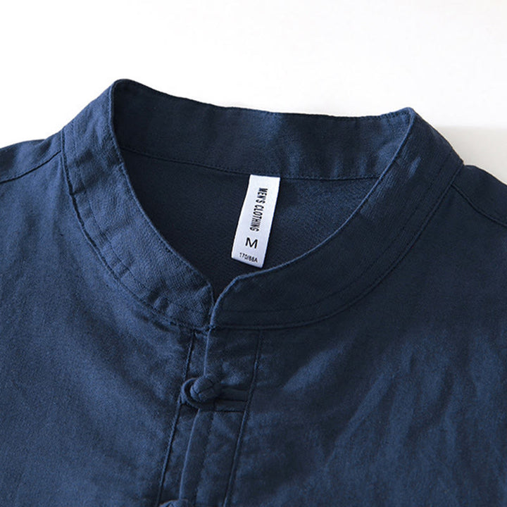 Camisa de hombre de algodón y lino con cuello redondo, suave, lisa y con botones de rana , de Buddha Stones - image 7