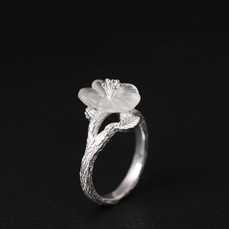 Anillo curativo ajustable con diseño de flor de esqueleto de cristal blanco de plata de ley 925 con Buddha Stones
