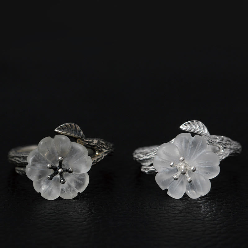 Anillo curativo ajustable con diseño de flor de esqueleto de cristal blanco de plata de ley 925 con Buddha Stones