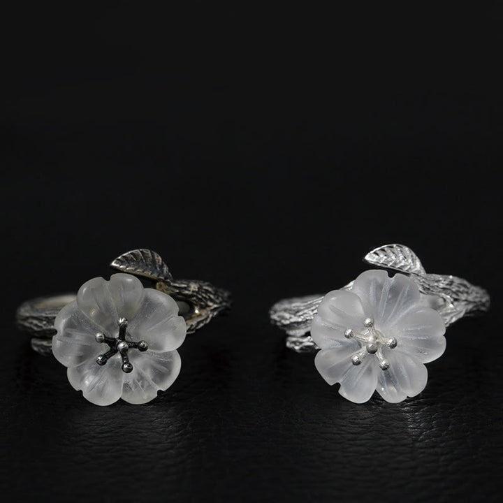 Anillo curativo ajustable con diseño de flor de esqueleto de cristal blanco de plata de ley 925 con Buddha Stones
