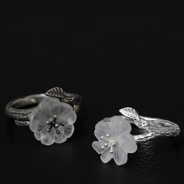 Anillo curativo ajustable con diseño de flor de esqueleto de cristal blanco de plata de ley 925 con Buddha Stones