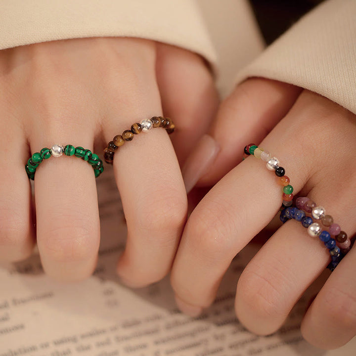 Anillo elástico con bendición de Buddha Stones, cuentas de cristal de plata de ley 925 y jade blanco y ónix negro.