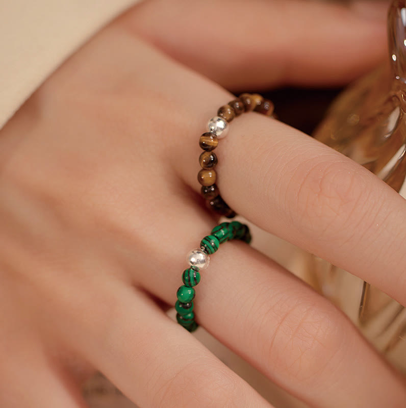 Anillo elástico con bendición de Buddha Stones, cuentas de cristal de plata de ley 925 y jade blanco y ónix negro.