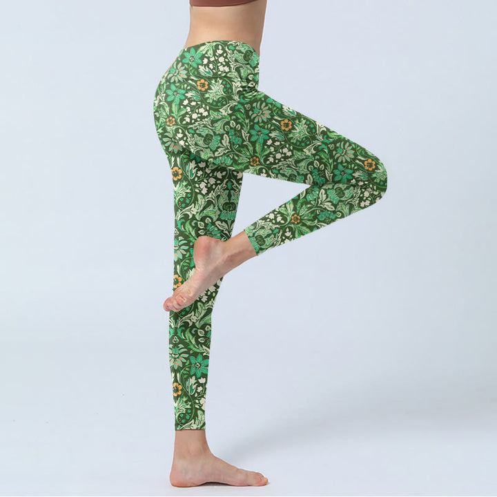 Leggings de yoga para mujer con estampado simétrico de flores y hojas con costuras verdes de Buddha Stones - image 3